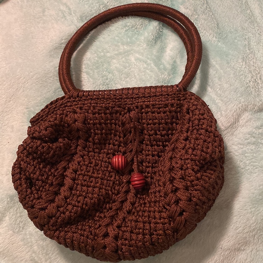 Unbranded Hand Made in Ecuador Crochet Brown Bag. NWOT Zip Closure.